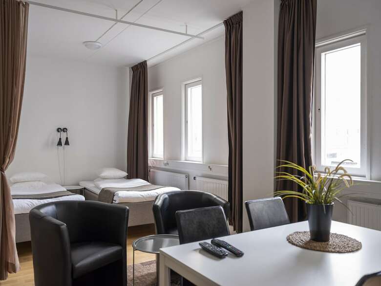Apartamentos Slagsta Gate Hotell