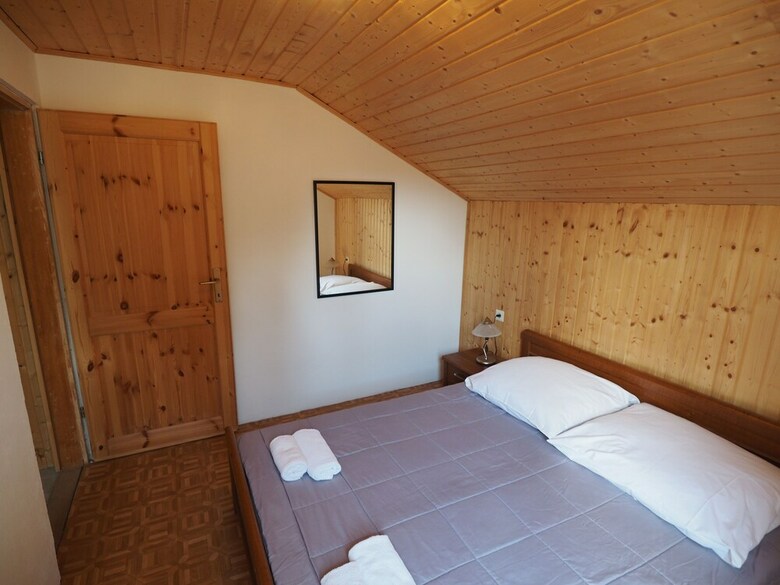 Hotel Guest House Sara Latin
