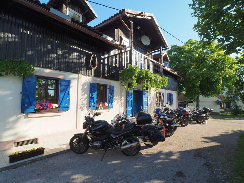 Hotel Guest House Sara Latin