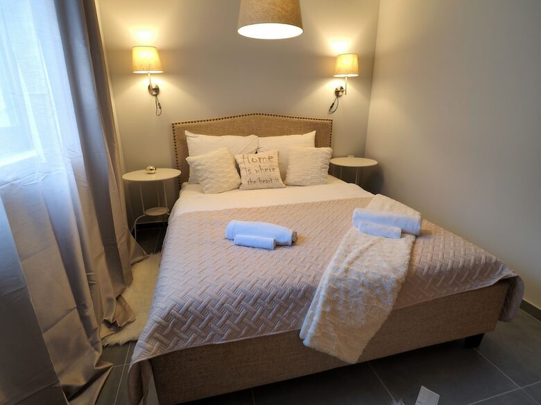 Hotel Guest House Sara Latin
