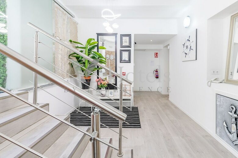 Hostal A&z Juan de Mena -only Adults