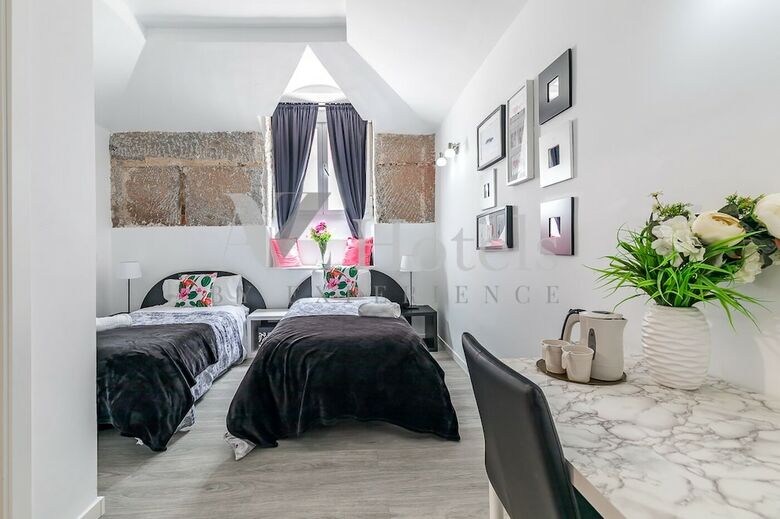 Hostal A&z Juan de Mena -only Adults