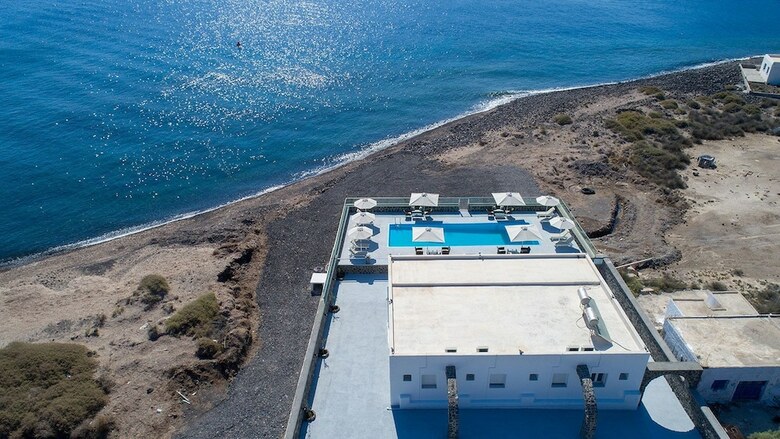 Aparthotel Thirassia Paradise Suites
