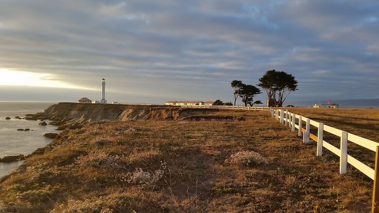 Posada Point Arena Lighthouse