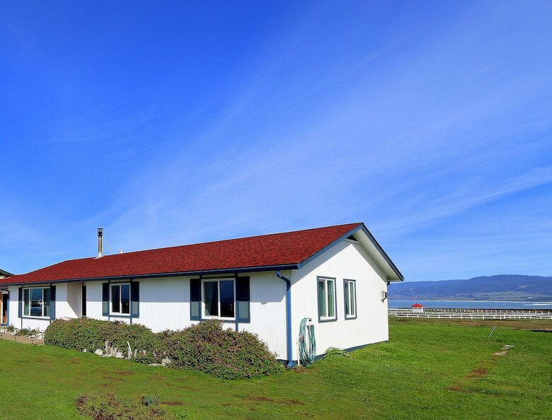 Posada Point Arena Lighthouse