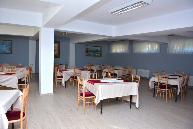 Hotel Gm City Binagadi