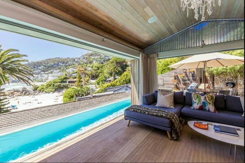 25 Third Beach Clifton
