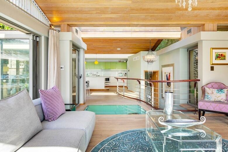 25 Third Beach Clifton