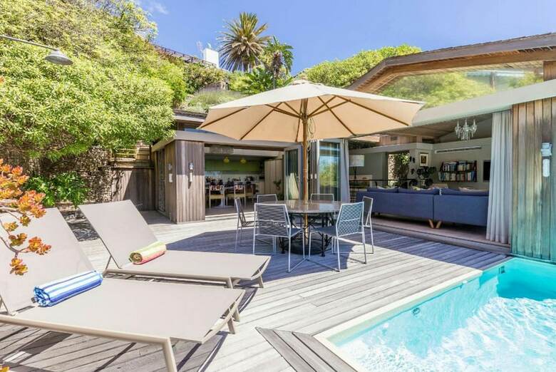 25 Third Beach Clifton