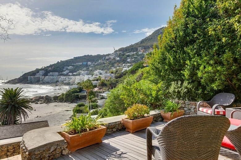 25 Third Beach Clifton