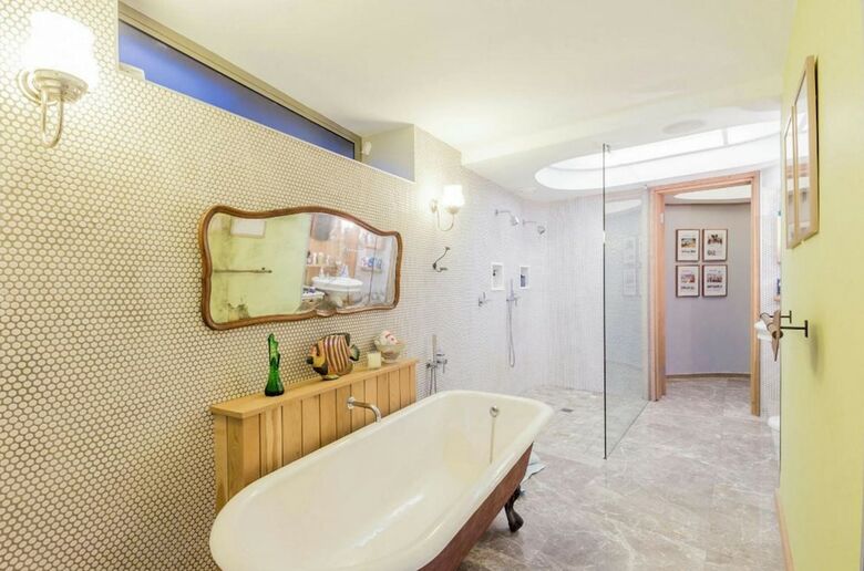 25 Third Beach Clifton