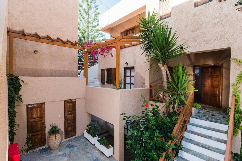 Aparthotel Anna Maria