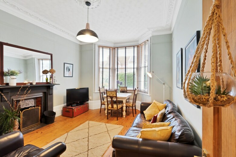 Sunny Regency Apartment