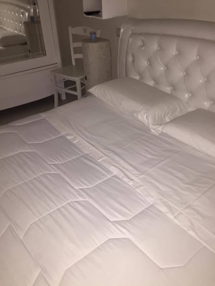Hotel 2 Star Luxury Room Rooftop