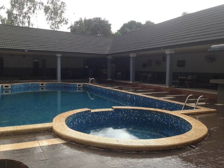 Ascot Resort And Hotel