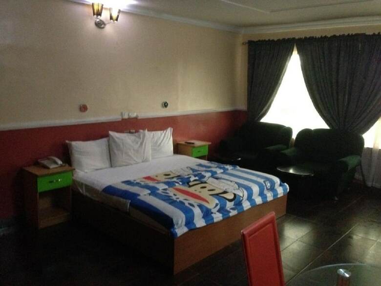 Ascot Resort And Hotel
