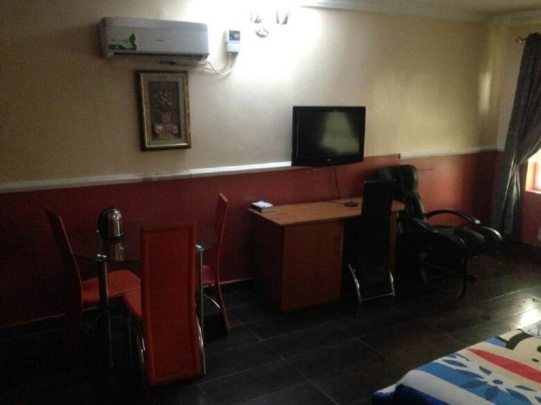 Ascot Resort And Hotel