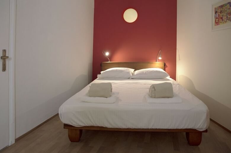 Hotel Thea's Residency