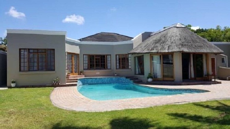 Hotel Lenore Guest House