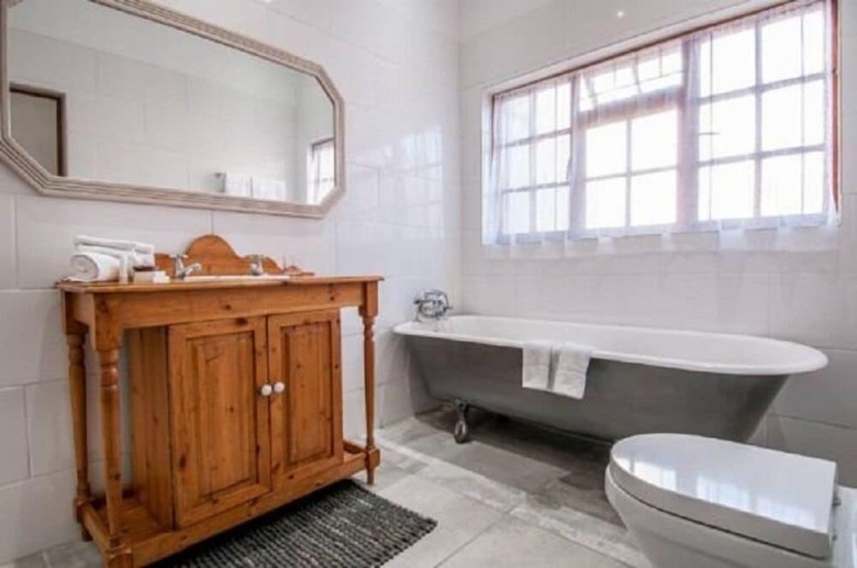 Hotel Lenore Guest House