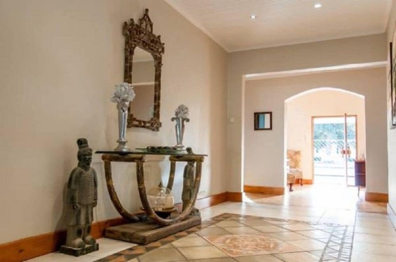 Hotel Lenore Guest House