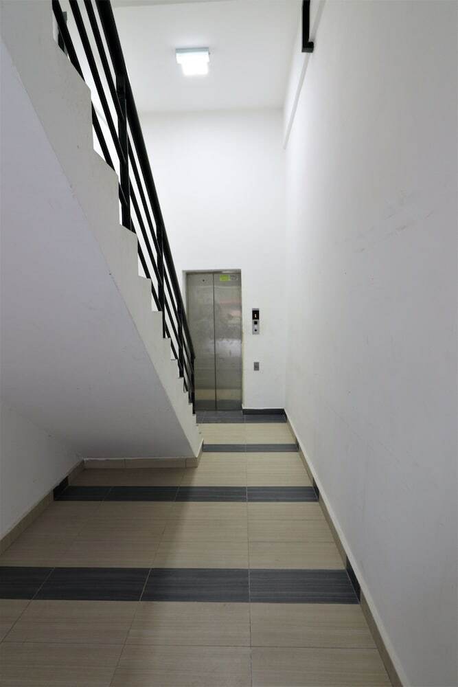 Jc Space Capsule @ Maha City - Hostel