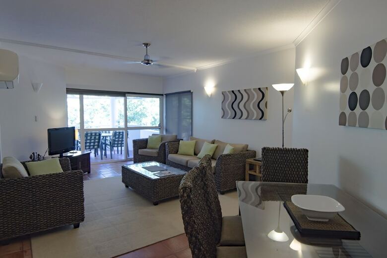 Hotel Beach Terraces- Port Douglas