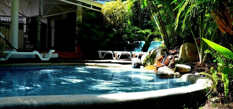 Hotel Beach Terraces- Port Douglas