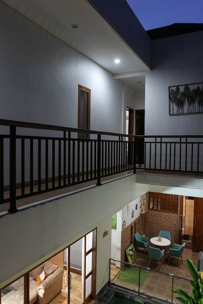 Hotel The Vishaka Villa
