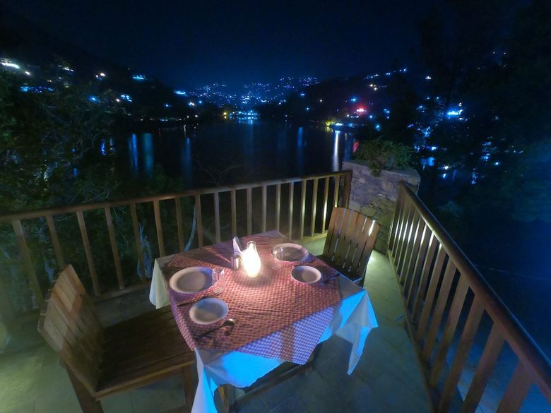 Apartamento Aamod Monolith Resort Bhimtal