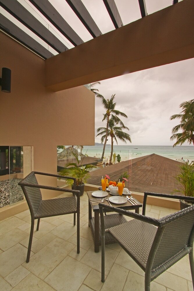 Hotel Two Seasons Boracay Resort
