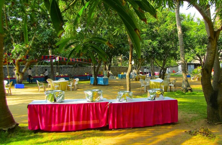 Hotel Mamalla Beach Resort