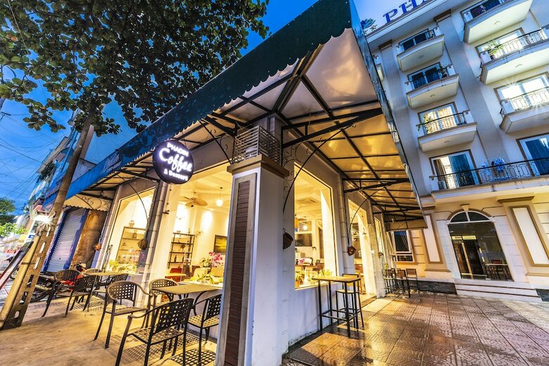 Phadin Hotel