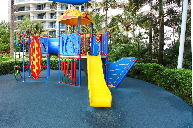 Chevron Renaissance 2 Bedroom Apartment