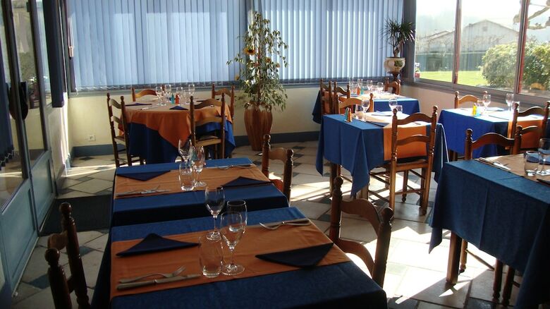 Hotel H�tel Pikassaria