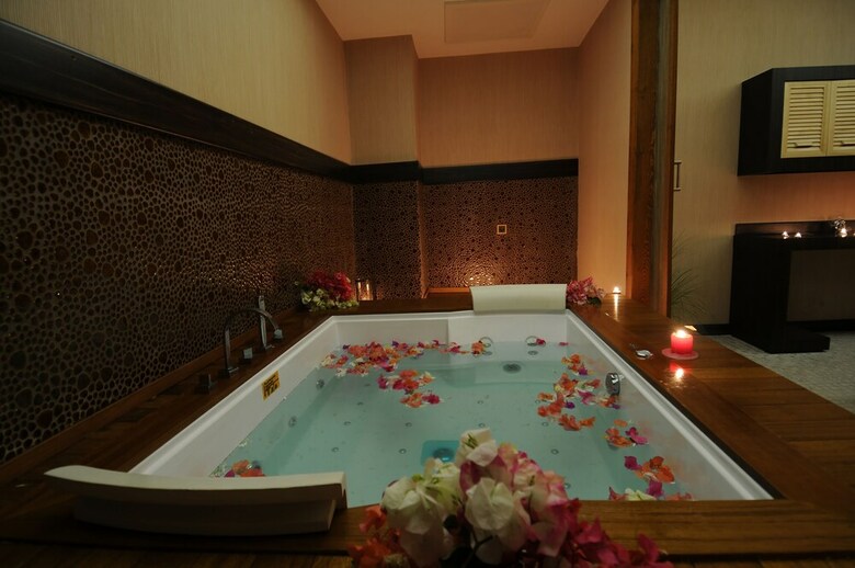 Gold City Villa Private Pool