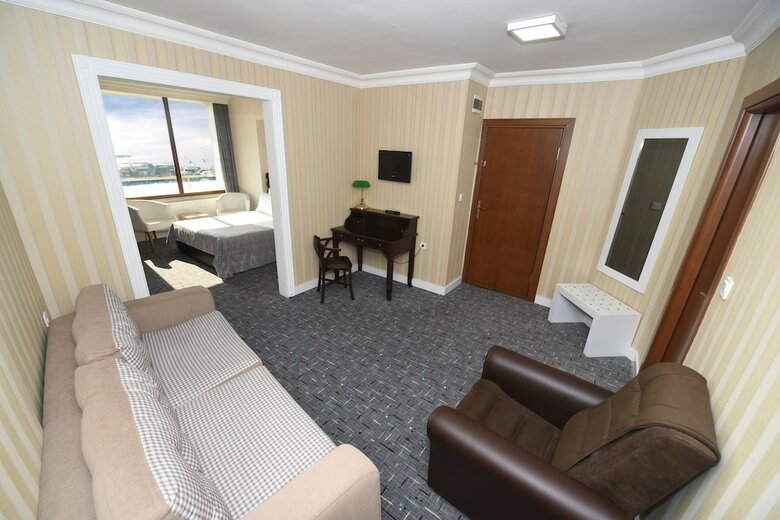 Tekirdag Yat Hotel