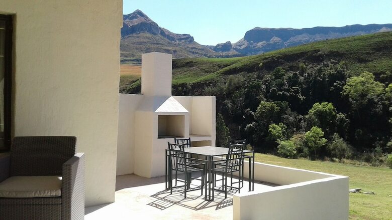 Hotel Ledges Retreat