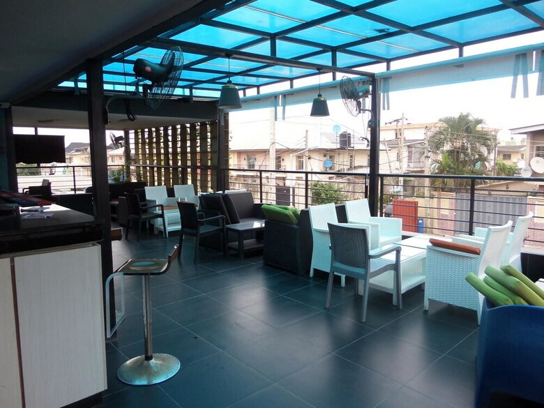 Blackwood Hotel