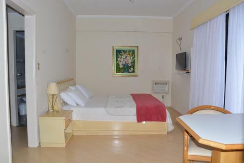Rovi Plaza Hotel