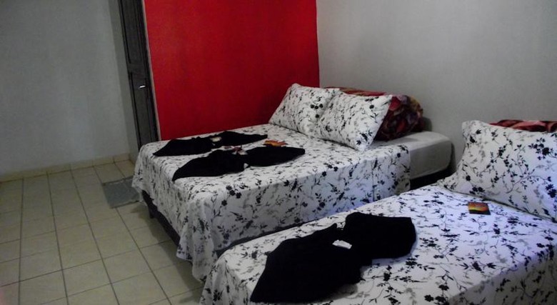 Hostal Hotel E Pousada Alfa Jk