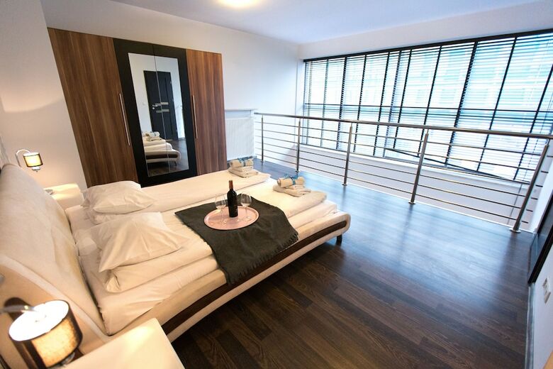 Pcd Aparthotel Wola