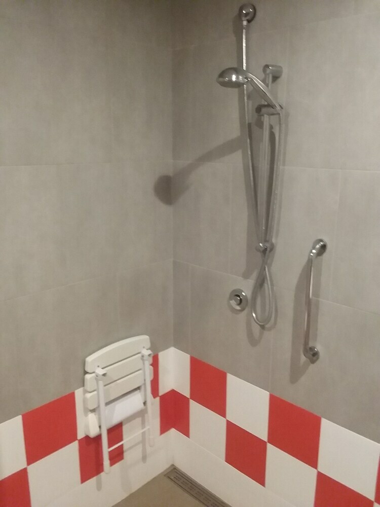 Hostal Albergue Milladoiro