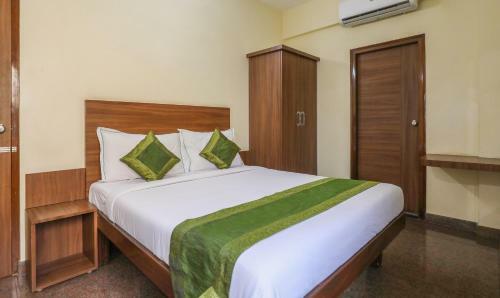 Hotel Treebo Trip Kapil Royalista