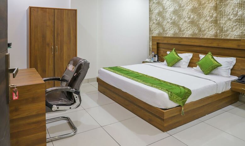 Hotel Treebo Trip Kapil Royalista