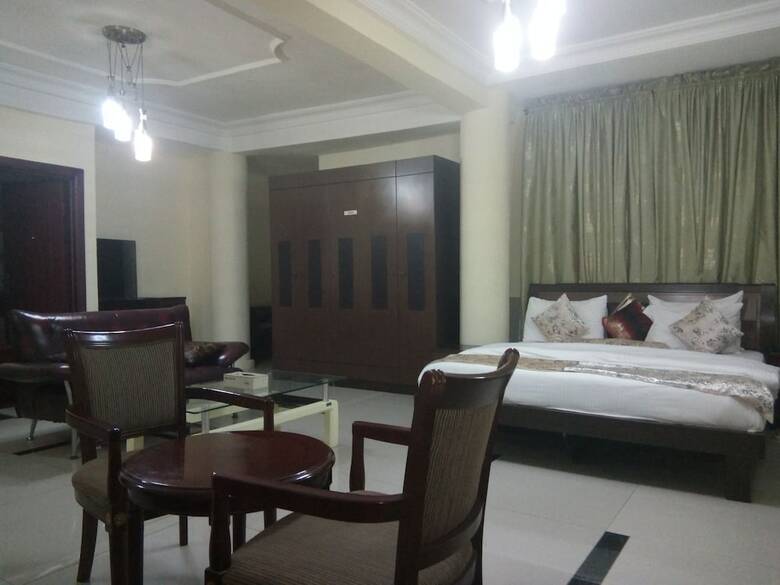 Crocodile Hotels And Restaurant Limited
