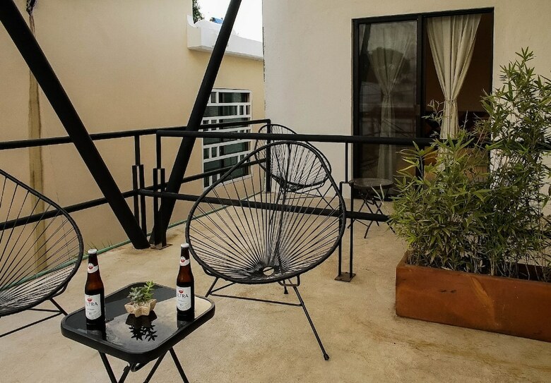 Apartamentos Stay Tropical Downtown Studios