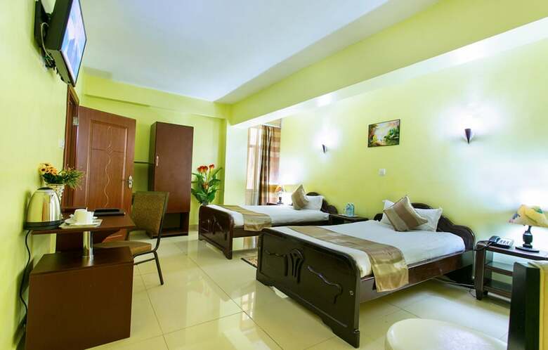 The Legacy Hotel & Suites