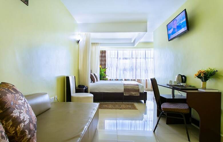 The Legacy Hotel & Suites