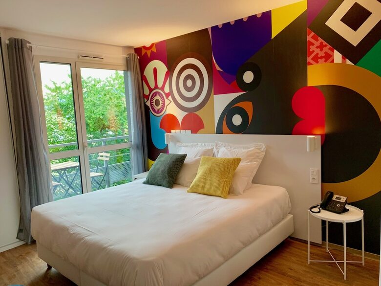 Brit Hotel Bordeaux Arena